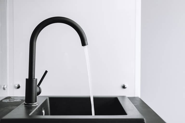 Sustainable Water Practices for Dallas Kitchens